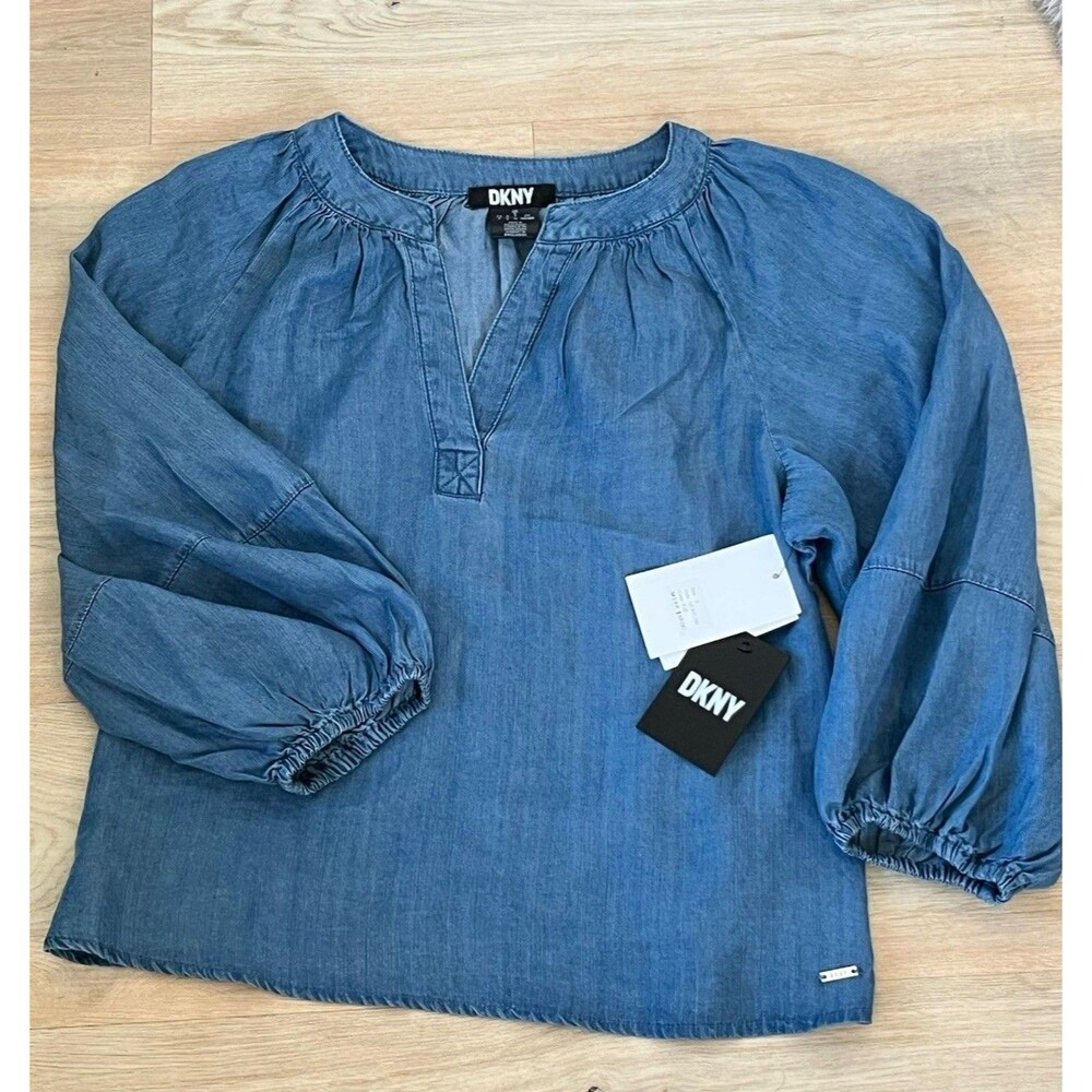 DKNY Women’s Chambray Top Small Blue 3/4 Ballon Sleeves Casual Classic Chic NWT